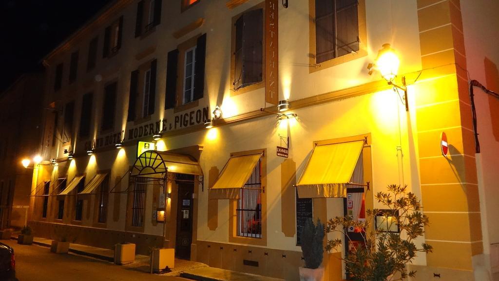 Logis Moderne Et Pigeon 3* Limoux